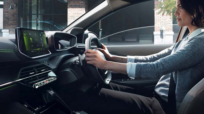 Peugeot E 2008